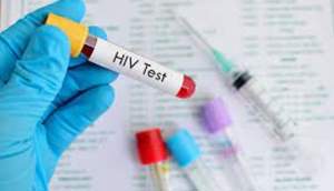 شناسایی ۴۱ هزار مبتلا به HIV در کشور؛ درمان رایگان در ایران