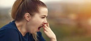 اتفاقات عجیبی که همراه با هر خمیازه در بدن ما رخ می‌دهد