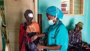 One in two people facing cataract blindness need access ...