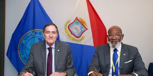 PAHO and Sint Maarten sign Country Cooperation Strategy to strengthen health system and improve health outcomes