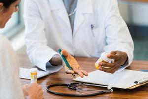VMAT2 Inhibitors for Tardive Dyskinesia: What They Are  ...