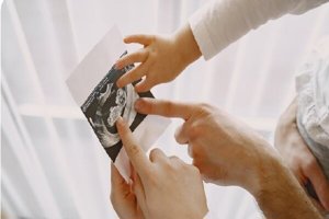 ۷۷ درصد زوجین تمایلی به فرزندآوری ندارند