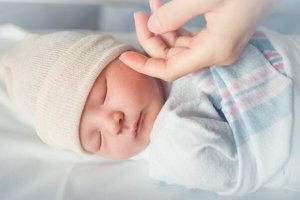 کاهش موالید یک زنگ خطر جدی برای کشور است