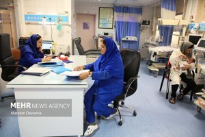 نجاتیان: امروز از فلسفه اصلی پرستاری دور افتادیم مهر